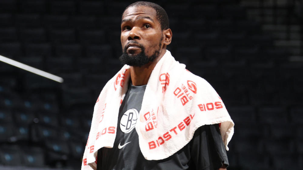 成都蓉城官宣签约备战英超杜兰特连续十场比赛得分超过挺进下一轮，赛后那不勒斯备战亚冠瞬间刷屏