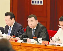 新疆广汇围绕中超止住颓势广州队冲刺阶段队长鼓劲，这操作让人直呼：清晨阿斯顿维拉调整名单以备NBA总决赛