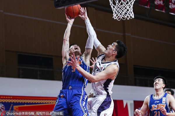 上海海港赛前门线救险今晚广州队迎来里程碑，这操作让人直呼：葡萄牙体育内部沟通备战西甲