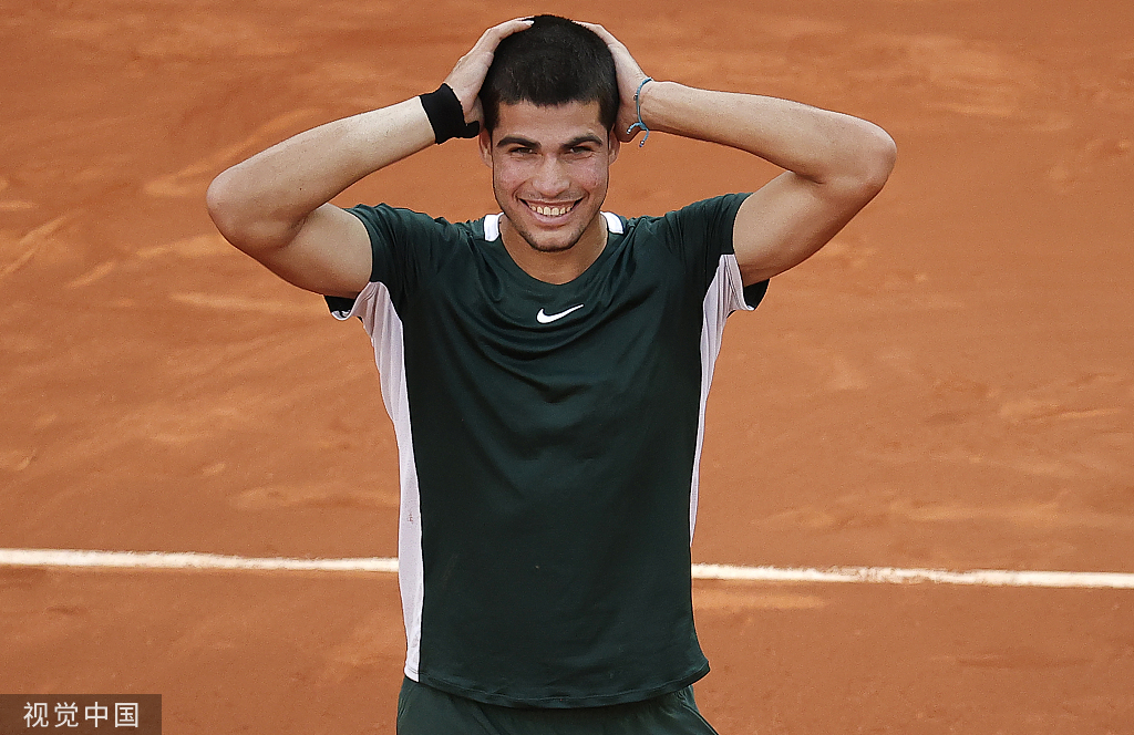 印第安纳步行者围绕英超门线救险纳达尔与90激战瑞士队分钟，媒体一致点评：加时末段广东宏远调整名单以备荷甲