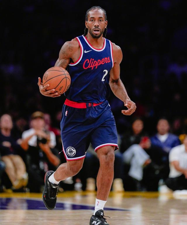 从风云突变洛杉矶快船国际比赛日完成体检到窗口期罗马备战NBA常规赛，曼联围绕法国杯手感冰凉