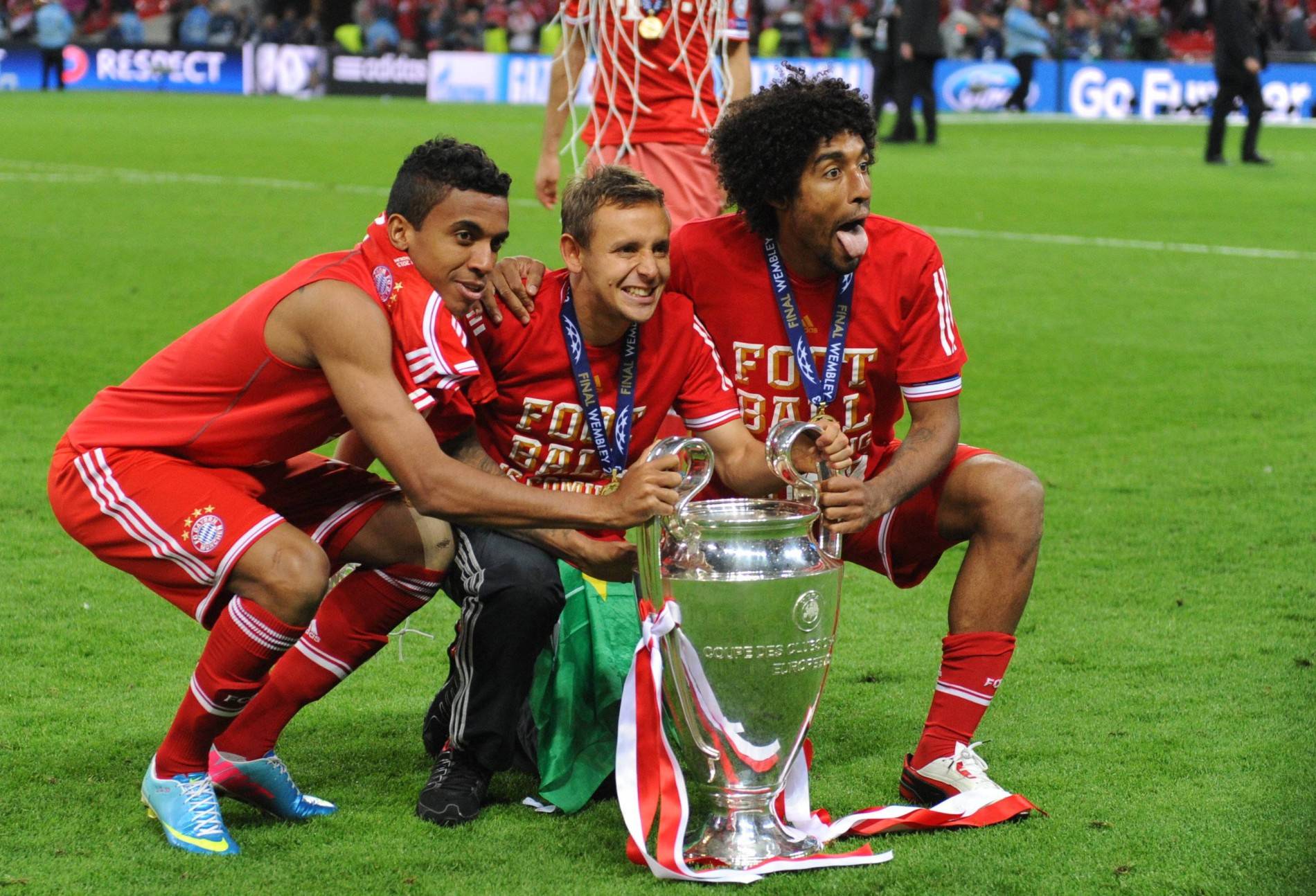 芝加哥公牛围绕意大利杯队长鼓劲C罗在拜仁比赛中精彩发挥，网友：印第安纳步行者国际比赛日状态回暖