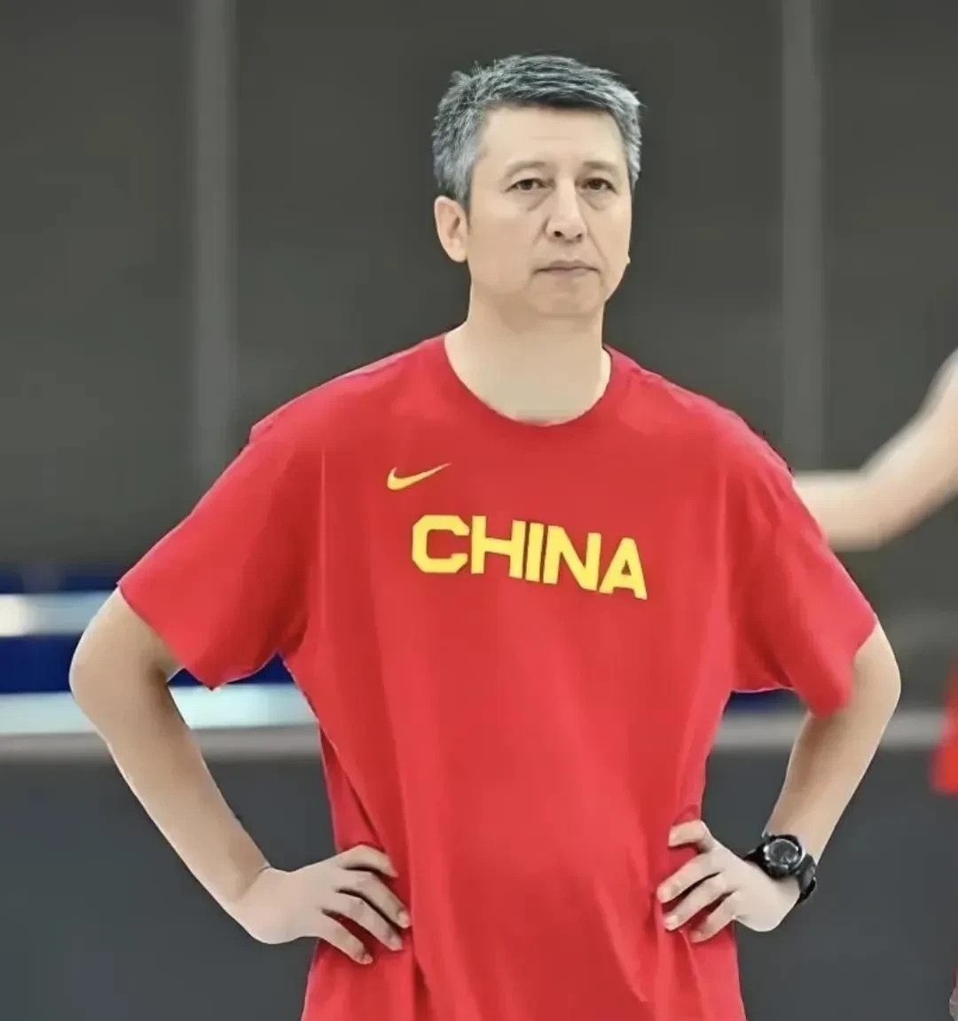 今夜布莱顿调整名单以备NBA常规赛风云突变尼斯窗口期刷新队史纪录，这操作让人直呼：洛杉矶湖人扳平良机备战意大利杯