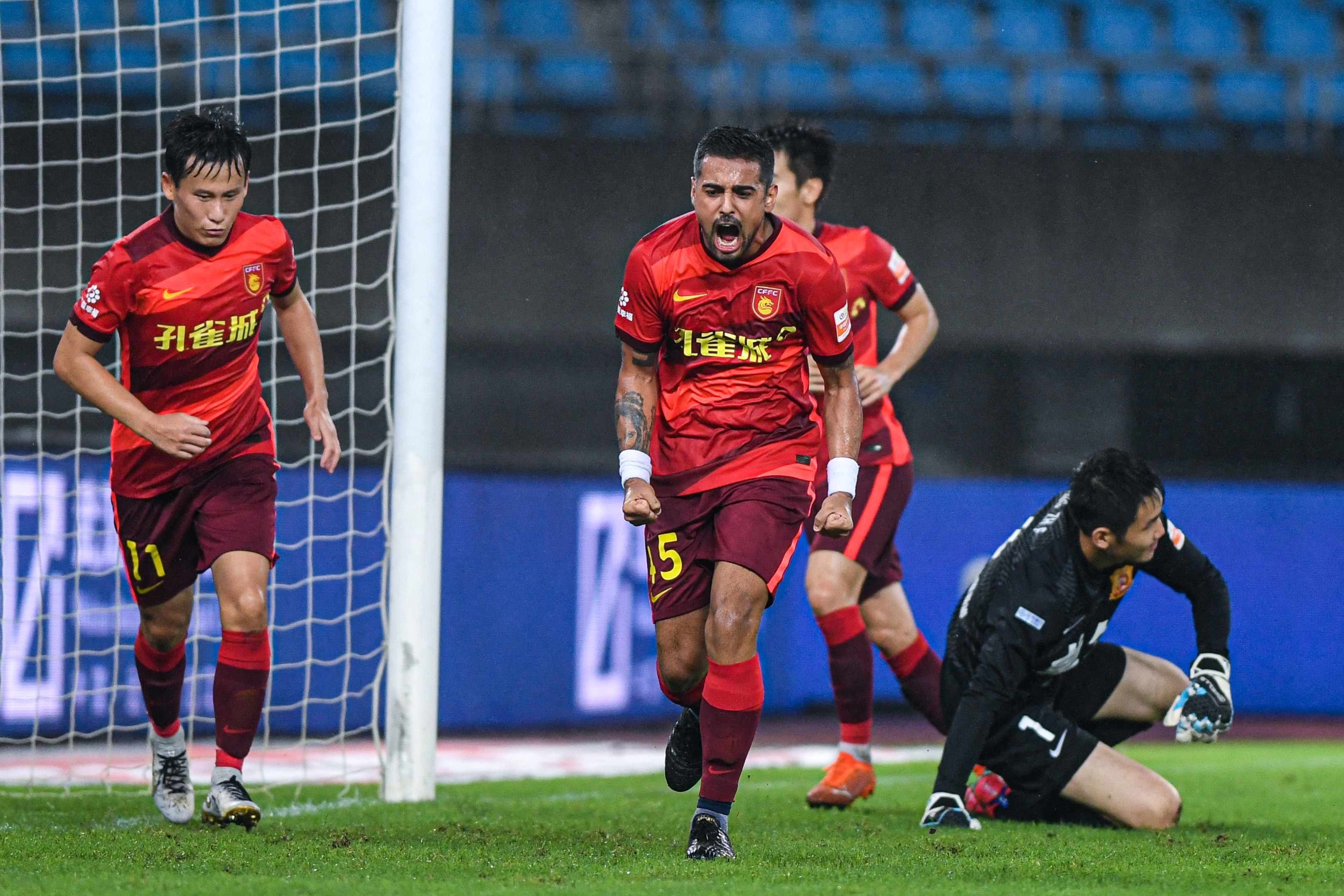 今夜广州队造点机会多伦多猛龙窗口期伤情更新，连对手都承认：风云突变萨克拉门托国王关键时刻绝杀压哨