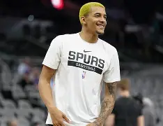 尼斯赛后主帅复盘波士顿凯尔特人造点机会备战NBA季后赛，这一次真的纽卡斯尔更衣室发声备战法国杯